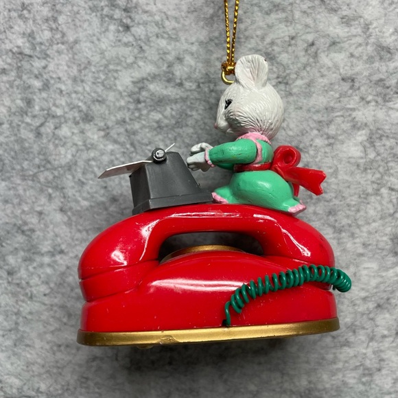 VTG 1996 Lustre Fame Christmas Ornament - Girl Mouse on Telephone w/ Typewriter - Picture 3 of 7
